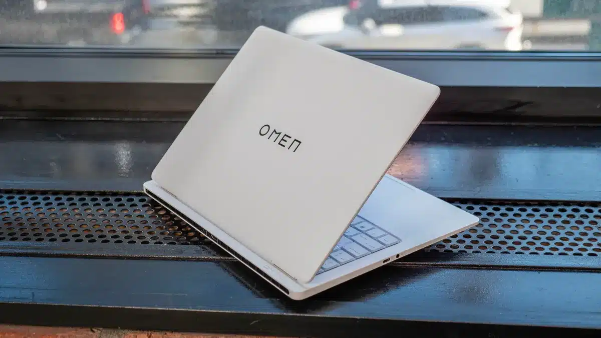 HP OMEN Transcend 14 Review GamerEssential
